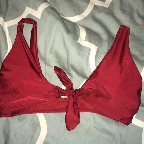 dark red bikini - Picture 3 of 3